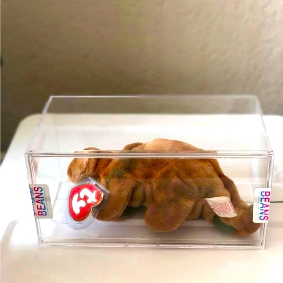 AUTHENTICATED & MUSEUM QUALITY Steg Beanie Baby - Picture 1 of 8